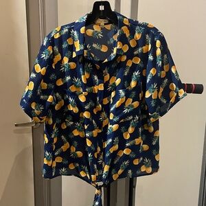 🌟Lily White 🍍Tie Front Pineapple Print Short Sleeve Button Down Shirt Size L